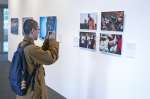 Le HCR, en partenariat avec le gouvernement allemand, a organisé l'exposition "L'Autre Un Pourcent" lors de la Semaine de l'apprentissage mobile 2017 au siège de l'UNESCO à Paris du 20 au 24 mars 2017. L'exposition de photographies se concentre sur l'accès à l'enseignement supérieur grâce aux programmes DAFI et Connected Learning au Kenya et en Jordanie.

