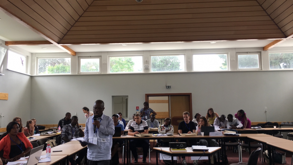 Jacques Dia Gondo, Administrateur Principal de Protection au HCR en France, participe à la Formation Intensive sur le Droit des Réfugiés dispensée par le HCR et l'Institut International des Droits de l'Homme du 18 juin au 29 juin 2018 à Strasbourg. 