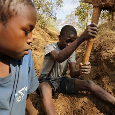 تنزانيا - الحياة الخطرة لعمال المناجم الأطفال