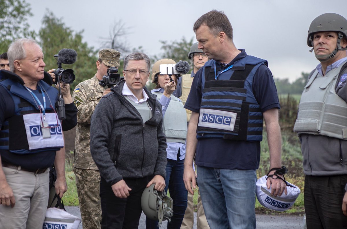 OSCE SMM Deputy Chief Monitor Alexander Hug briefs me and Brock Bierman on the situation in Popasna.