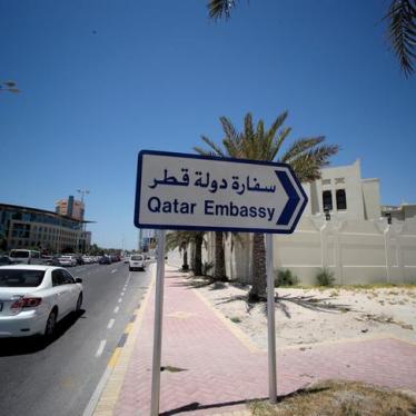 Qatar: Residency Reform Doesn’t End Gender Bias