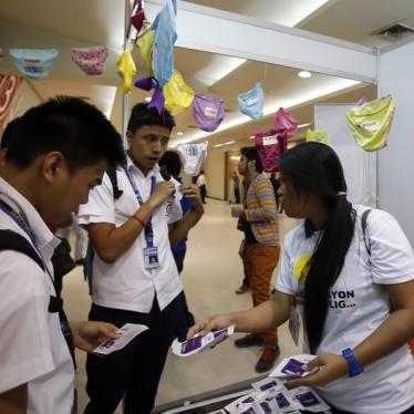 Philippine Officials’ Anti-Condom Stance Imperils Youth