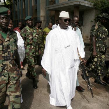 Gambie : Pour les forces de sécurité, les droits humains doivent primer sur la loyauté envers Yahya Jammeh