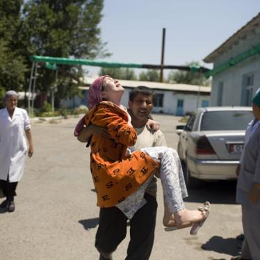 קירגיזסטן: אנשי כוחות הביטחון פגעו באזרחים