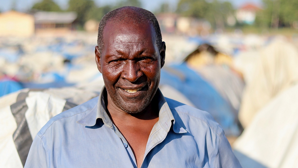 Betso lives in the General Hospital site in Bunia with his wife and seven children. Life for the family is difficult and they face an uncertain future.