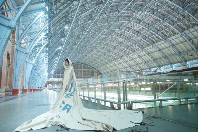 COP 21: Climate change, refugees and couture