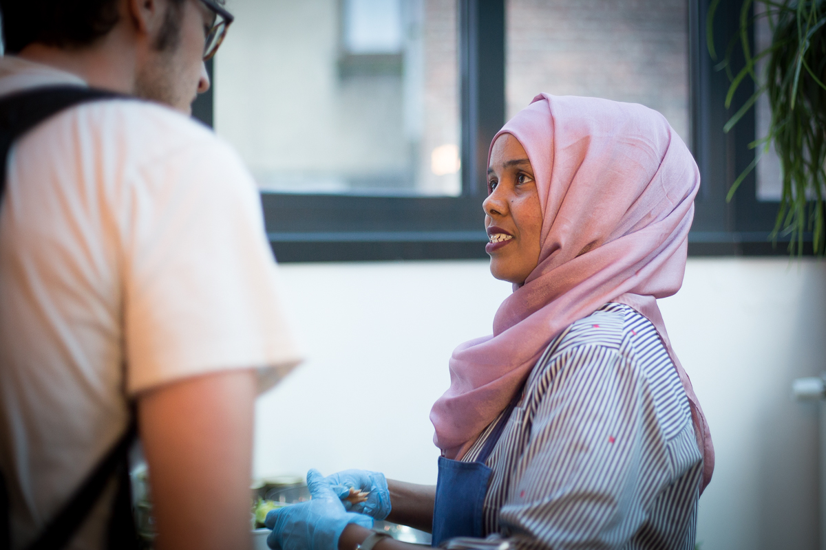 Somali refugee chef Ifrah at Restaurant Les Filles - BeaUhart