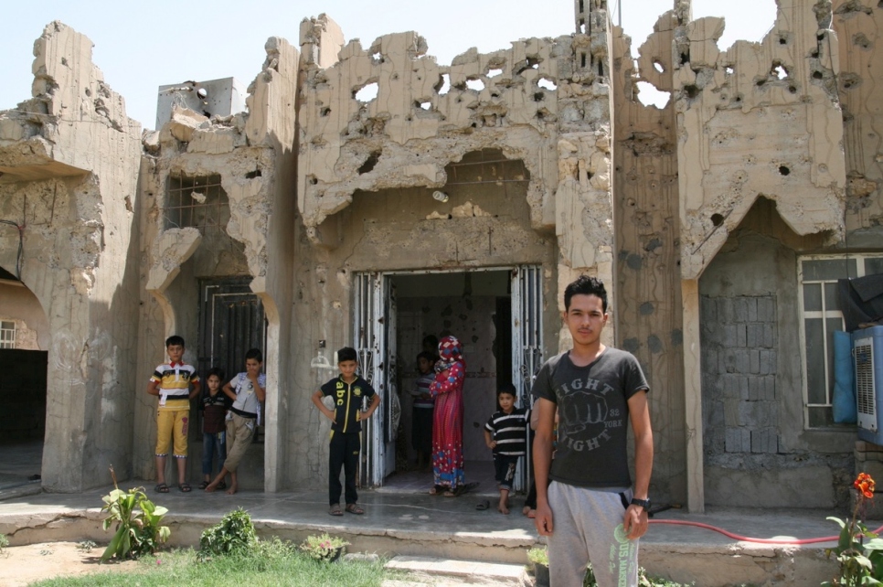 In Irak leven veel ontheemden in leegstaande of verwoeste gebouwen.