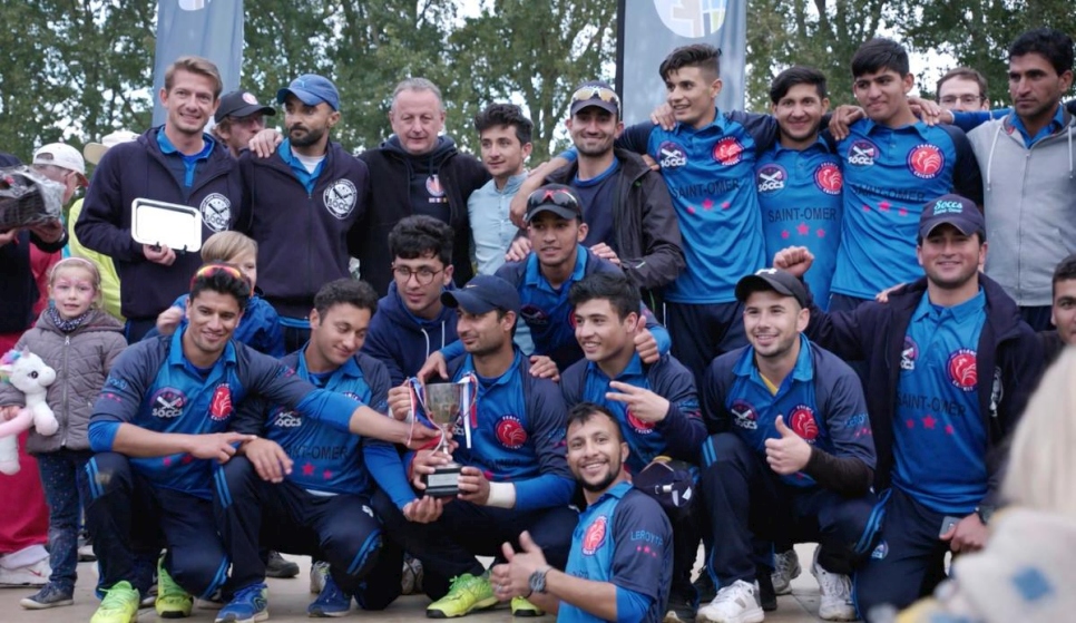 L'équipe Saint-Omer Cricket Club Stars (SOCCS) après sa victoire au tournoi international Liettres Challenge 1478. 
