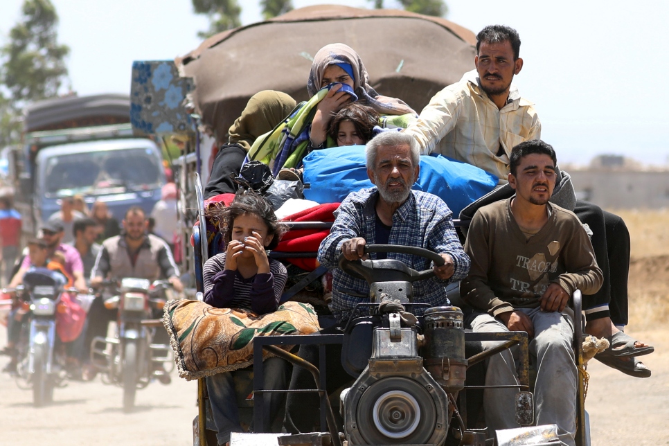 Plus de 320 000 Syriens sont déplacés par les tout derniers combats dans le sud-ouest de la Syrie. 