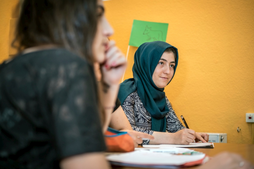 Young asylum seekers study through summer break to learn German