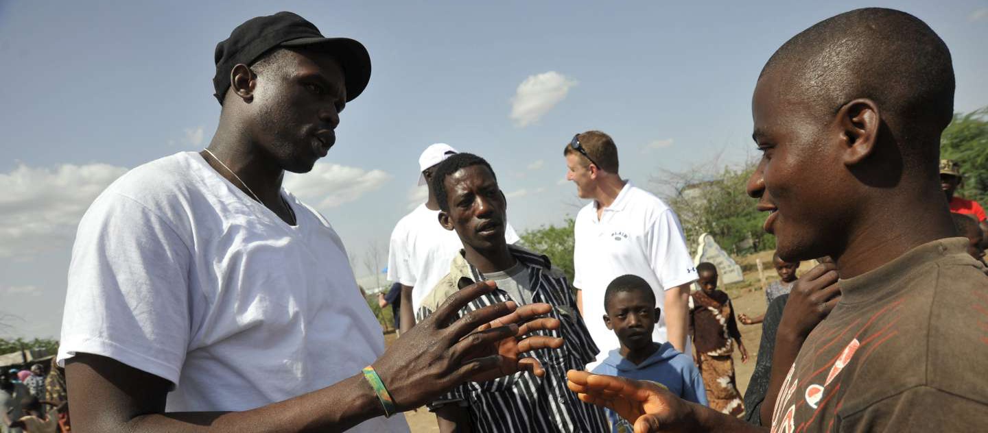 Kenya / Luol Deng visits the registration center for new arrivals at Kakuma refugee camp. / UNHCR / R. Gangale / July 2010