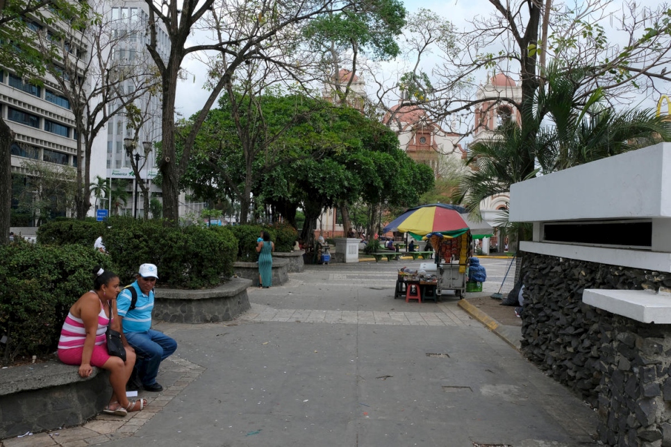 El centro se encuentra en un suburbio de San Pedro Sula, la segunda ciudad más grande de Honduras, que durante años ha tenido una tasa de homicidios persistentemente alta.  