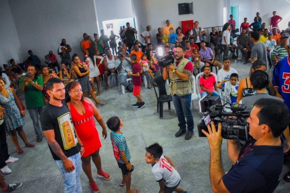 51 parejas participaron en la ceremonia organizara por ACNUR, AVSI y Justicia Itinerante.