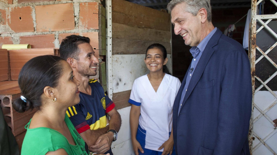 UNHCR chief Filippo Grandi visiting a Venezuelan family in Las Delicias, Cúcuta hosted by Colombian families who were themselves displaced by the armed conflict.