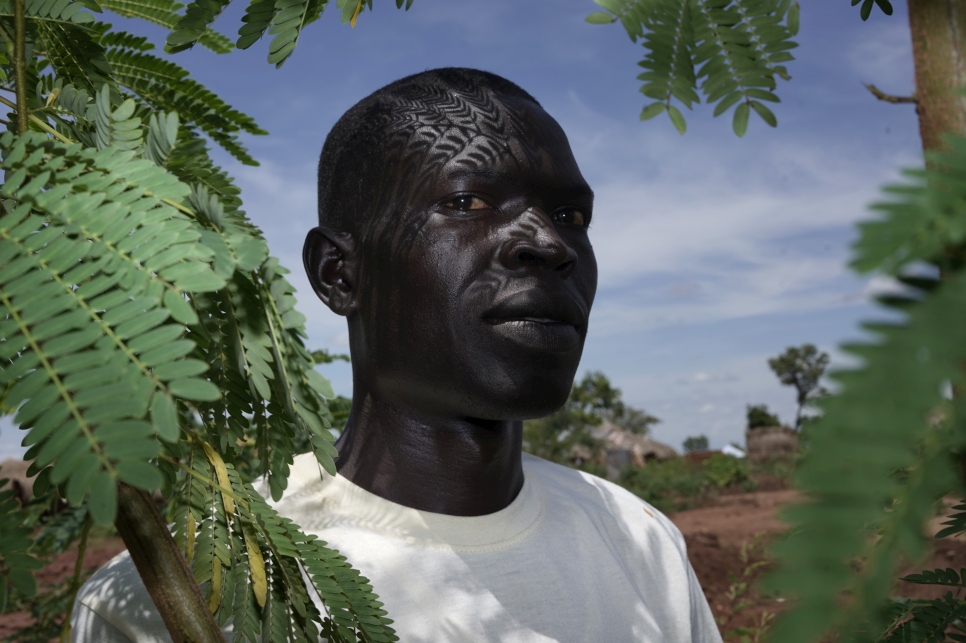 Abraham Bidal ha tenido que huir de su hogar en Sudán del Sur en tres ocasiones. Ahora contribuye a promover un movimiento para la conservación del medioambiente en el país que lo ha acogido, Uganda.