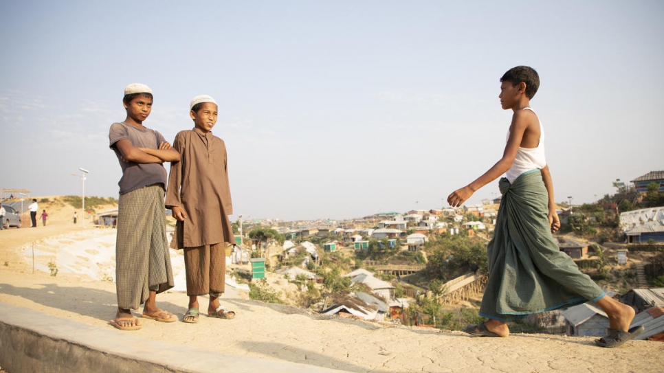 Young Rohingya refugees at Kutupalong refugee settlement, Bangladesh.