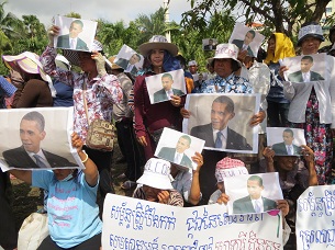 Protesters affected by land disputes gather in front of the U.S. embassy in Phnom Penh on Nov. 12, 2012 to petition President Barack Obama to press Cambodia on human rights.