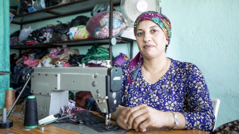 Iraq. Syrian seamstress builds brand loyalty from a refugee camp