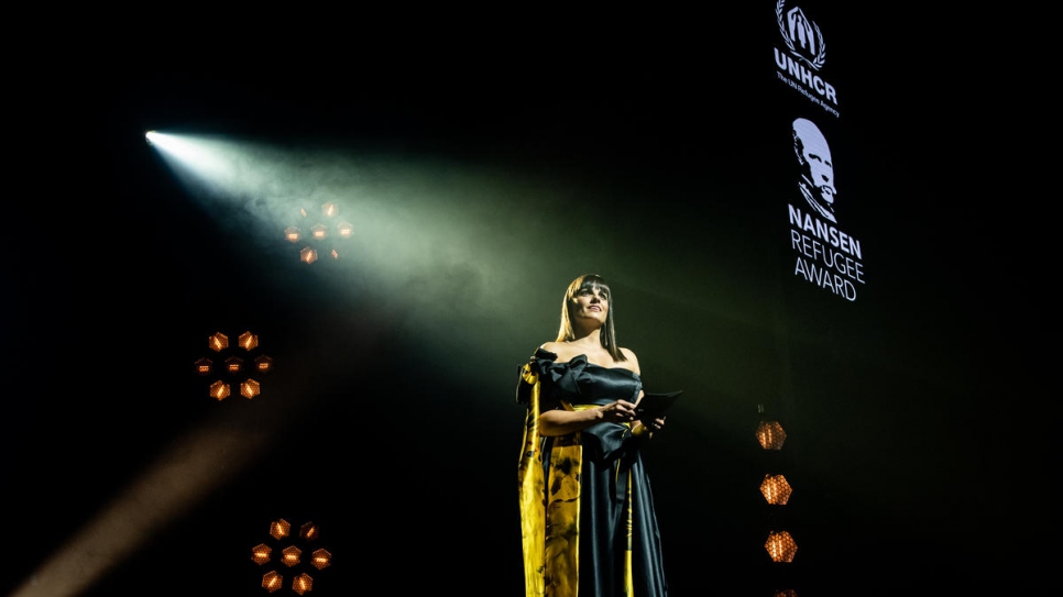 South African television presenter and UNHCR Goodwill Ambassador Leanne Manas hosts the 2019 Nansen Refugee Award ceremony. 