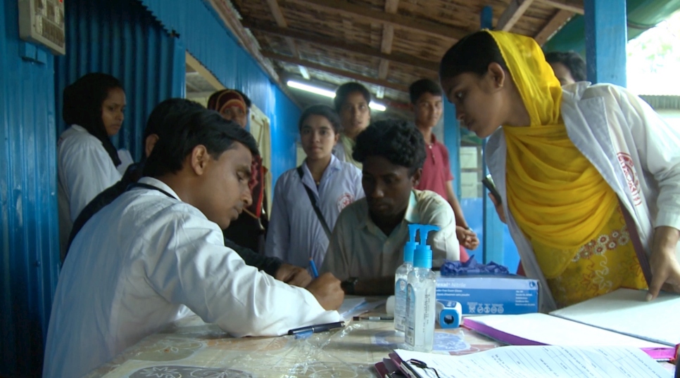 Boosting sanitation to ensure Rohingya refugee health