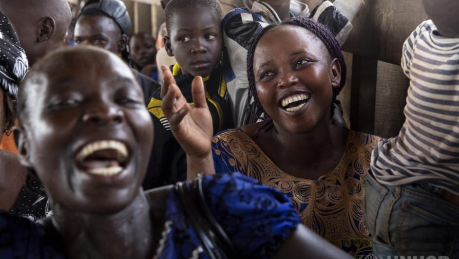 Des milliers de réfugiés centrafricains rentrent chez eux depuis la RDC