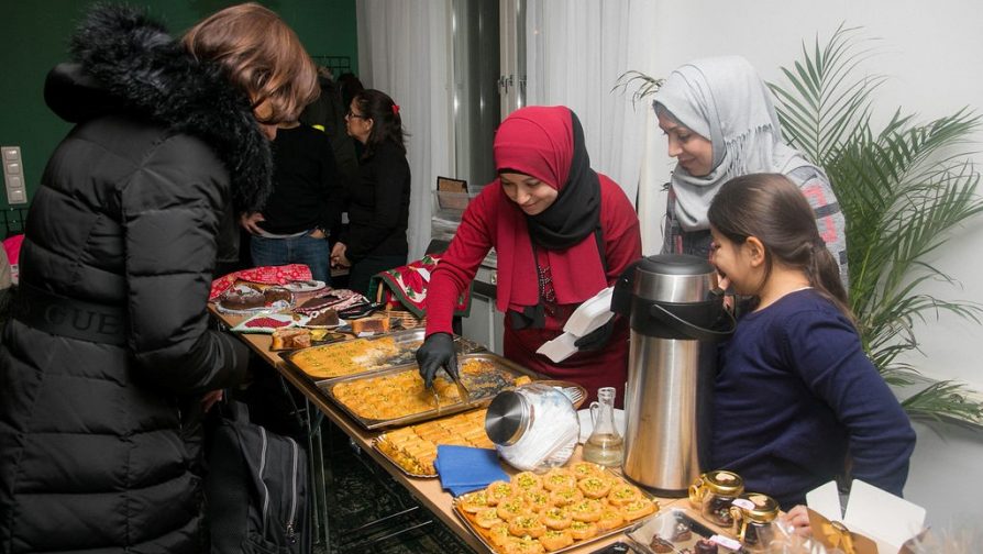 First Estonian refugee Christmas market leaves a sweet taste in visitors’ mouths