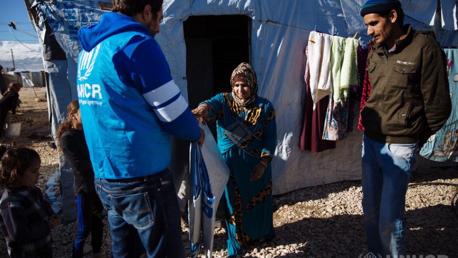 Lietuva aukoja UNHCR lėšų padėti pabėgėliams iš Sirijos.