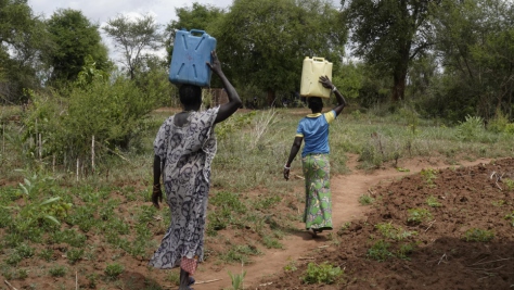 Uganda. Solar power delivers clean water to South Sudanese refugees' doorstep