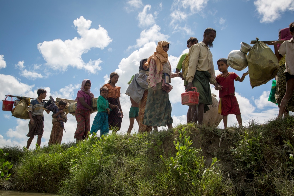 Bangladesh. Thousands of new Rohingya refugee arrivals cross the border