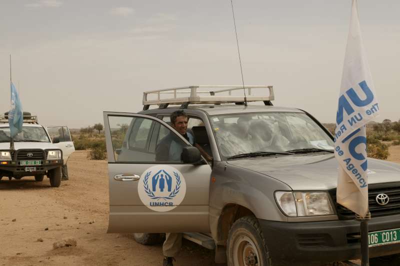 Visiting refugee sites in eastern Chad involves driving through harsh desert terrain. March 3, 2004.