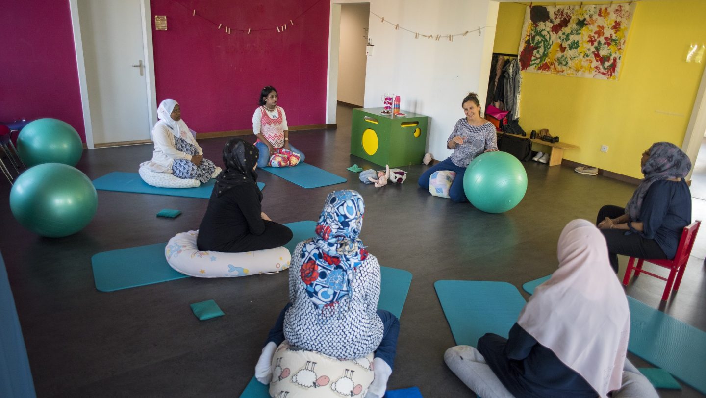 Switzerland. Pre-natal classes for refugee and migrant women, protecting their and their babies health