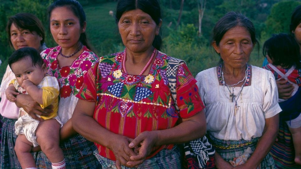 Des rapatriées au Guatemala en 1994. 