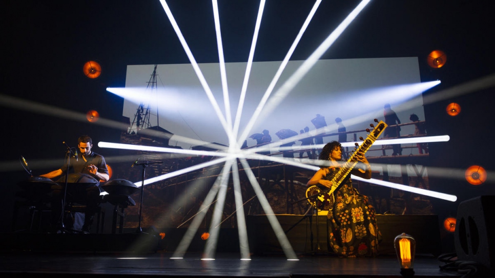 Sitar player and composer Anoushka Shankar performs at the 2018 Nansen Refugee Award ceremony.