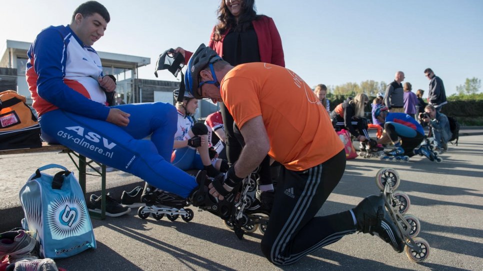 Super COOL! promotes social inclusion through sports, in which players with and without disabilities take part in mixed teams.