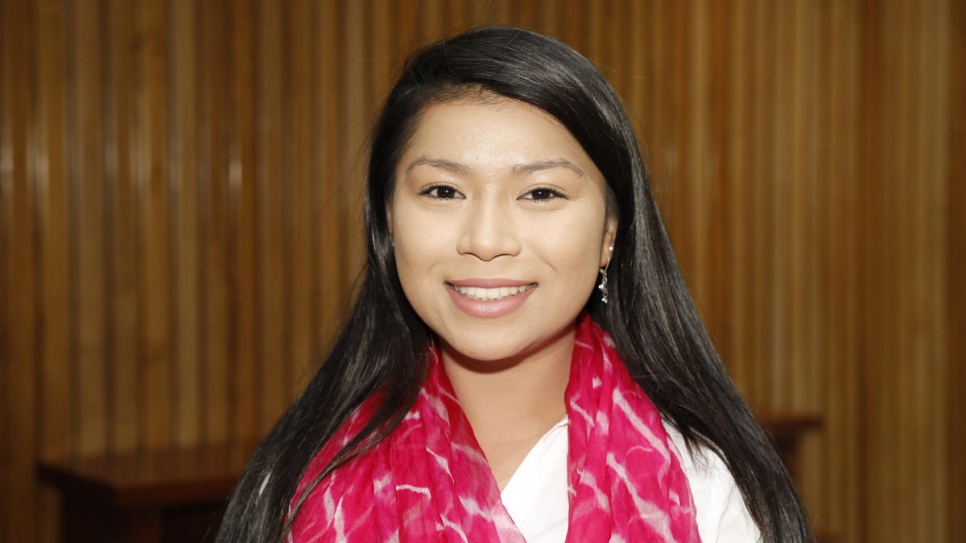 Bridget Duong, 22 ans, est la plus ancienne des membres actifs du choeur Pihcintu. Sa famille est originaire du Cambodge. 