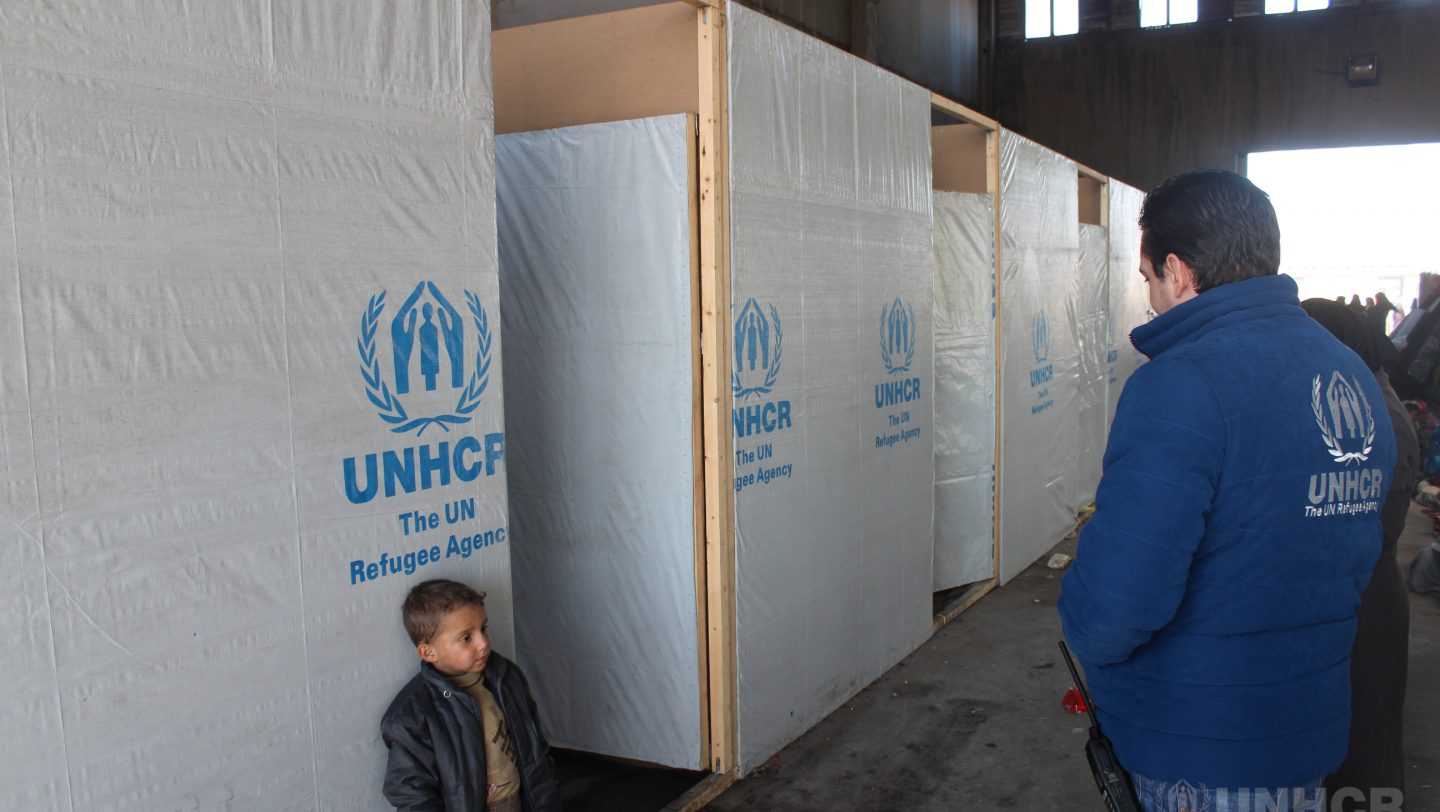 Families arriving from East Aleppo to Mahalej shelter