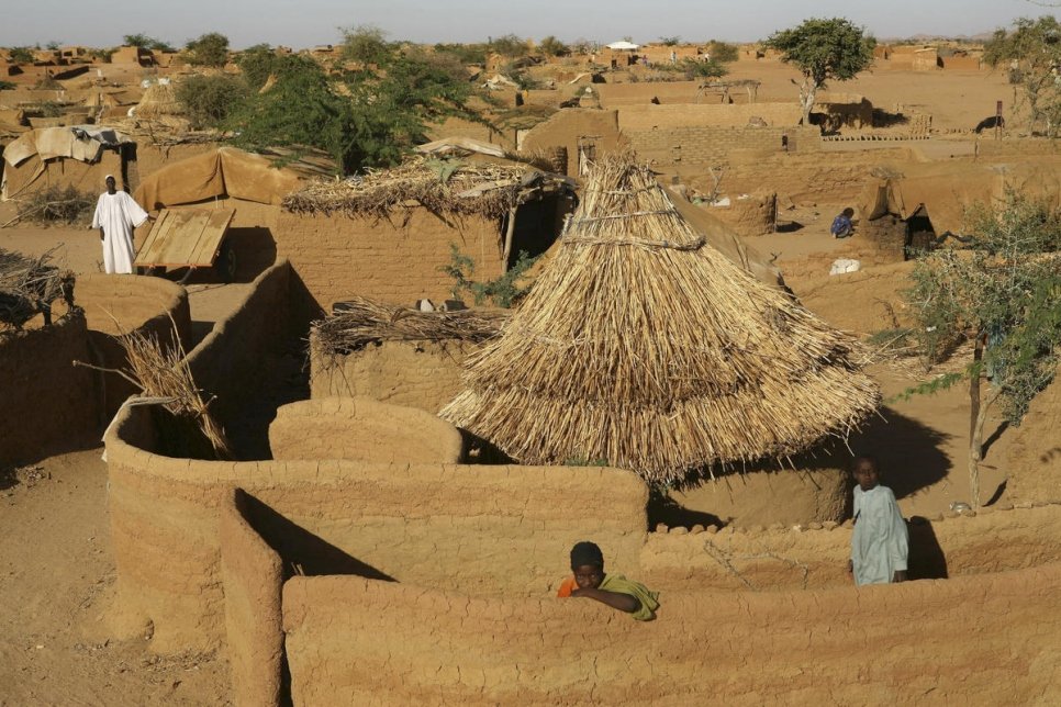Des réfugiés du Darfour vivent au camp de Kounougou, dans l'est du Tchad. Photo d'archives, 2008. 