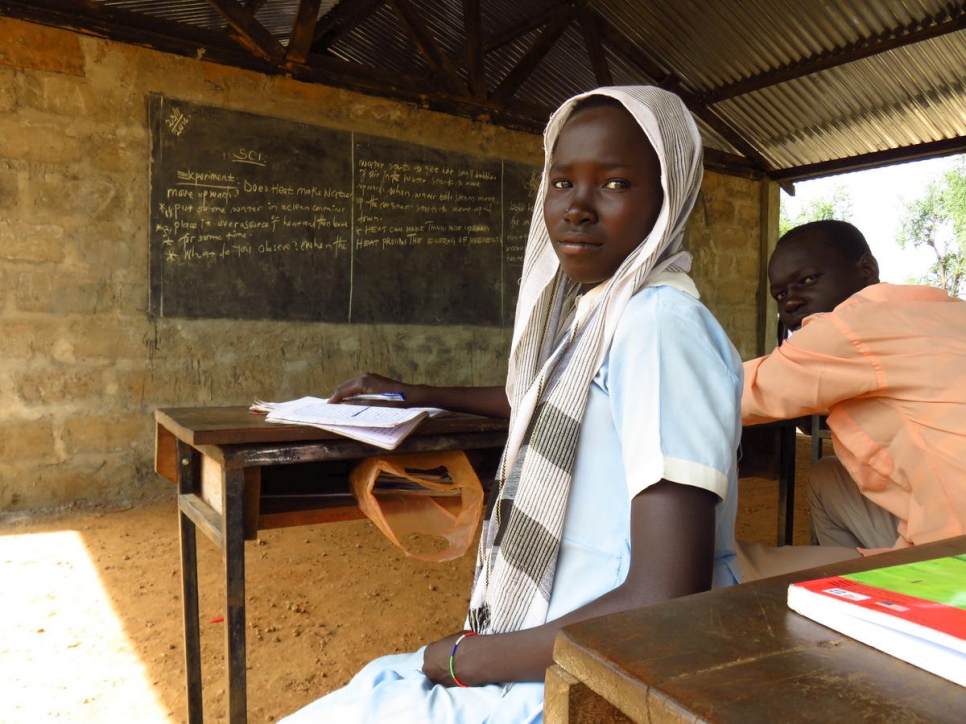 Une jeune réfugiée en classe dans un camp de réfugiés du comté de Maban, au Soudan du Sud. 