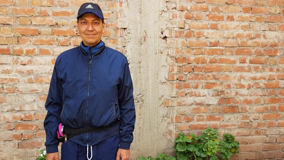 David Marín Cabrera is a Venezuelan refugee and psychologist living in Cuzco, Peru. He helps his fellow Venezuelans deal with the stress of life under COVID-19 lockdown through twice-weekly online counselling sessions.