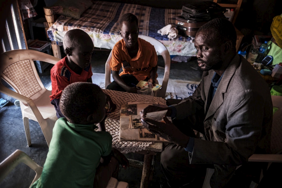 Ethiopia. South Sudanese teacher sets sights on university for his children