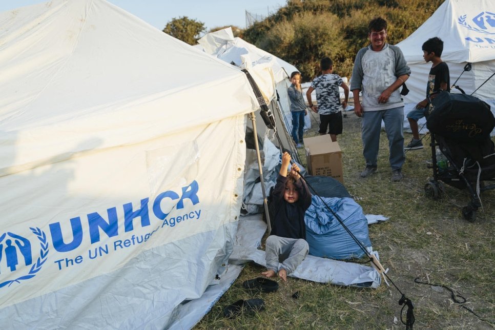 Greece. UNHCR ramps up support after fire destroys Moria reception centre