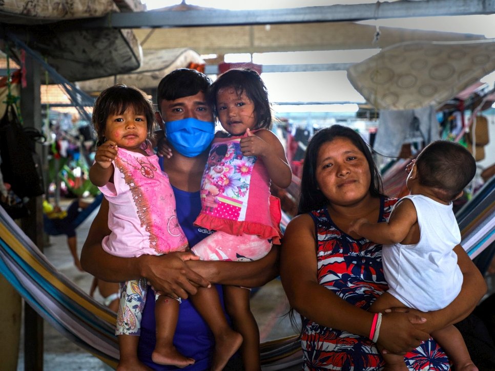 Brazil. Indigenous Warao mother recovers from coronavirus