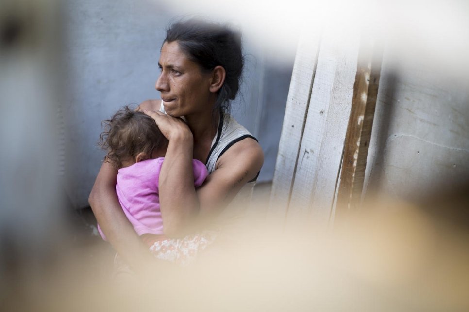 Une participante à un atelier du HCR sur l'apatridie à Skopje, en Macédoine (aujourd'hui Macédoine du Nord), en mai 2017. L'apatridie touche des millions de personnes dans le monde entier, les privant souvent de leurs droits fondamentaux. 