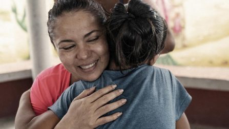 Winnaar UNHCR’s Nansen Refugee Award: Deze Colombiaanse vrouw wijdt haar leven aan het helpen van seksueel uitgebuite kinderen