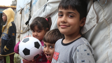 Des enfants déplacés irakiens, photographiés au camp de Baharka, dans le gouvernorat d'Erbil en Irak. Mars 2019.  