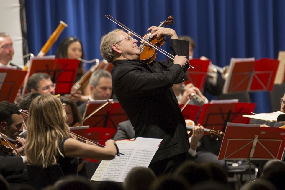 Maestro Shlomo Mintz is the main organizer of United in Music