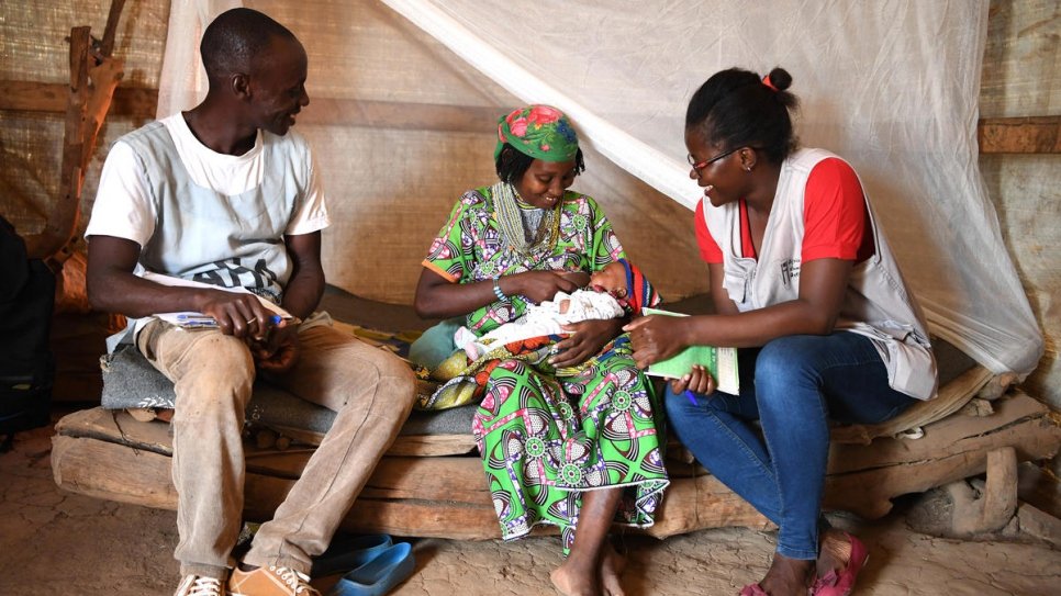 At Gado refugee site, home to 23,000 Central African refugees, 23-year-old Abdouraman Dourou breastfeeds her baby who was born weighing 0.7 kilograms but has reached a stable weight of 3 kilograms thanks to the Kangaroo method.