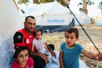 UNHCR ยกระดับเข้ามอบที่พักพิงชั่วคราวแก่ผู้ขอลี้ภัยในโมรีอา เรียกร้องทางออกในระยะยาวเพื่อลดความหนาแน่นบนหมู่เกาะกรีซ