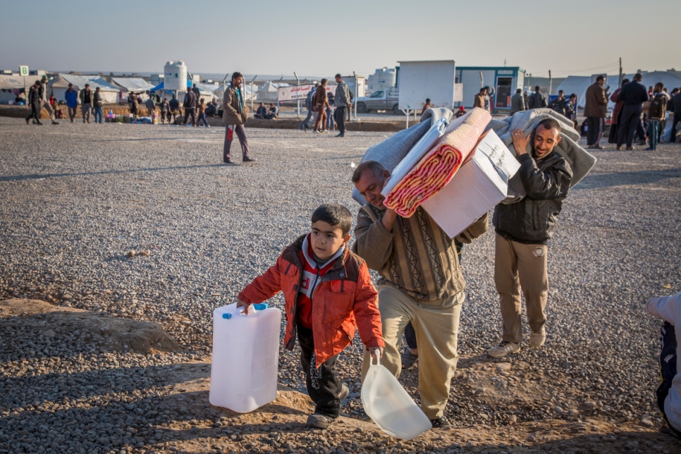 Iraq. IDPs from west Mosul reach safety